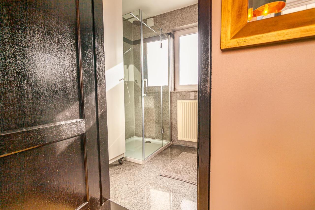 Luxury Suites Boutique By Rikas Hotels Antwerpen Bagian luar foto