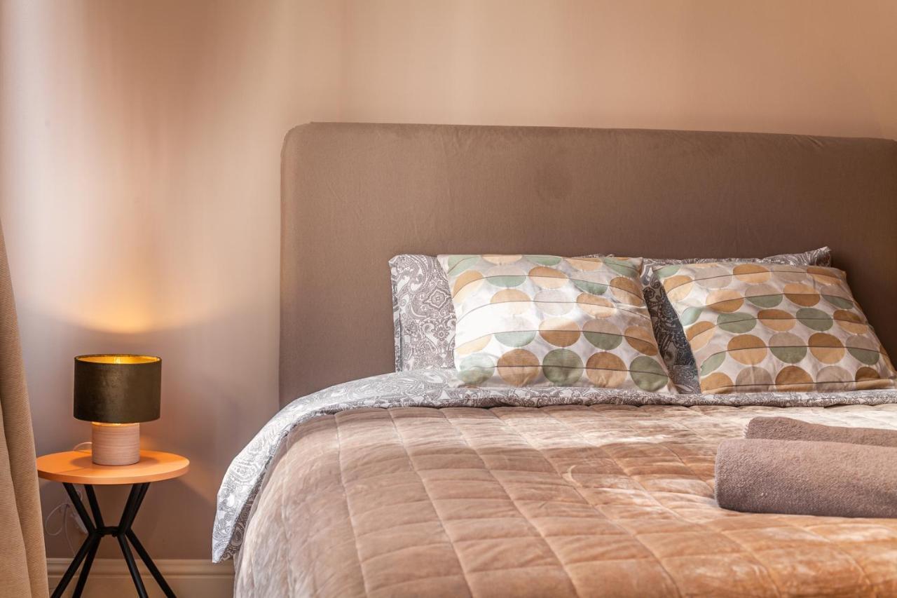 Luxury Suites Boutique By Rikas Hotels Antwerpen Bagian luar foto